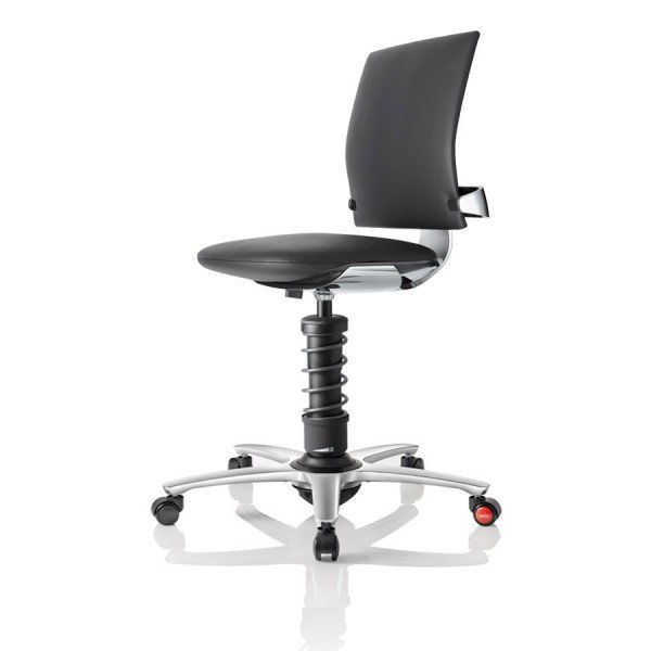 Aeris 3Dee mit Basis und Fußkreuz in Aluminium poliert und Lederbezug in schwarz