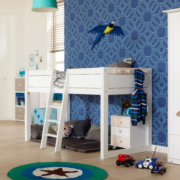 Lifetime 4 in 1 Bett, aufgebaut als halbhohes Spielbett mit mittiger schräger Leiter