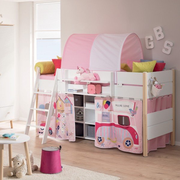 Halbhohes Spielbett Ylvie in Kreideweiß/Birke natur (Textilien und Regale sind Zubehör), Leiter schräg und gerade wählbar