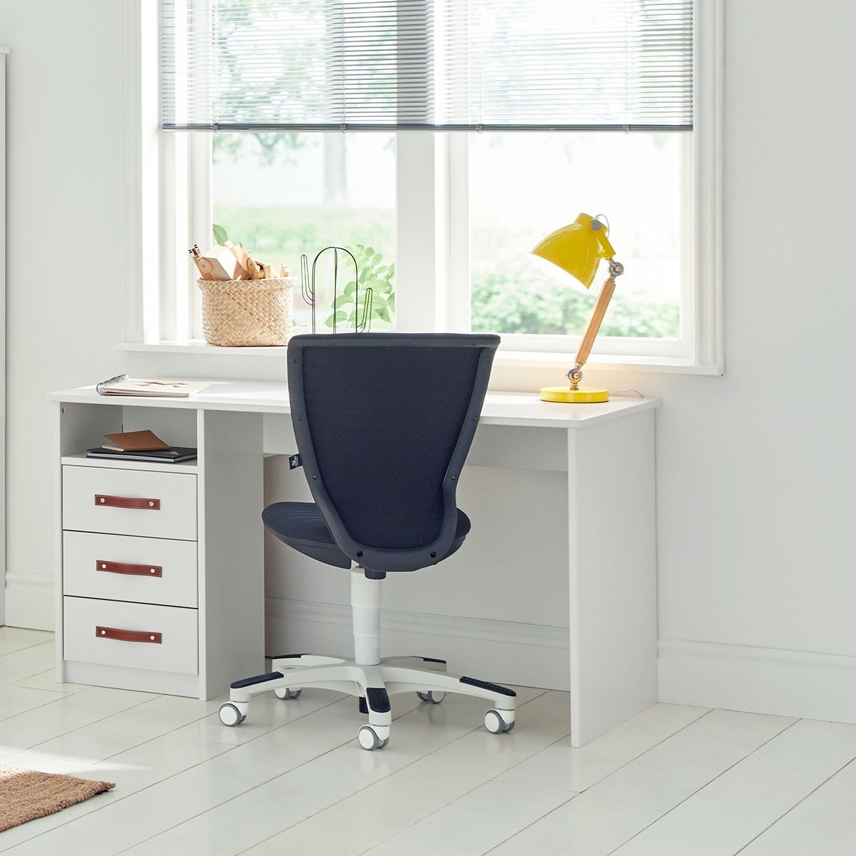 Cool Kids Schreibtisch In Weiss Mit 3 Schubladen Versandkostenfrei
