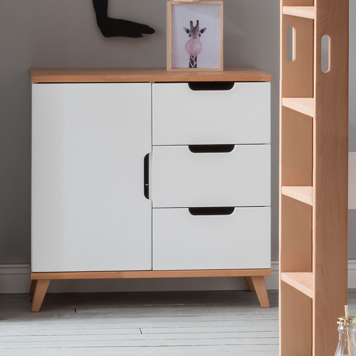 Infanscolor Kommode mit 1 Tür und 3 Schubladen in Buche ...