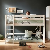 Halbhohes Spielbett in 2 Farben mit wählbarer Bettfront
