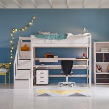 Hochbett mit Treppe - Beispielbild