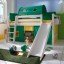 Infans halbhohes Spielbett mit kurzer Rutsche