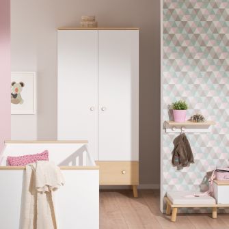 Ylvie Kleiderschrank, Zweitürer mit Schubfach (Farbwahl)